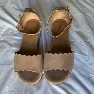 TORRID PINK PLATFORM SANDALS